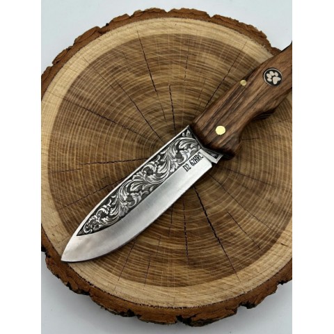 GRAVÜR İŞLEMELİ D2 ÇAKI 